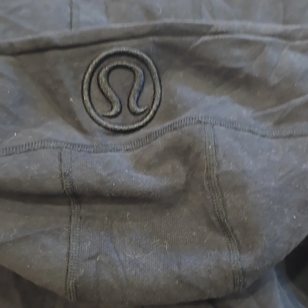 Lululemon Scuba Sweatshirt - Picture 8 of 8